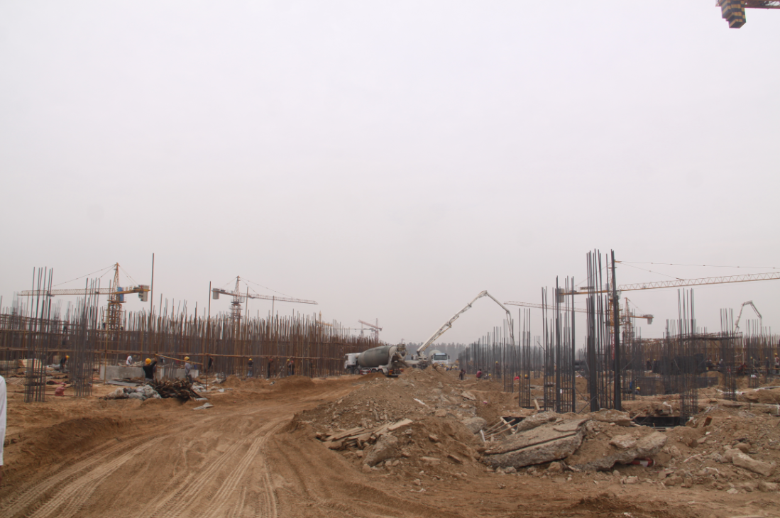 万邦公司三期工程建设如火如荼进行(图4) 万邦公司三期工程建设如火如荼进行(图4)