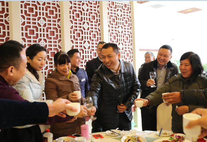 河南万邦国际农产品物流城酒店用品批发市场12月9日盛大开业(图9)